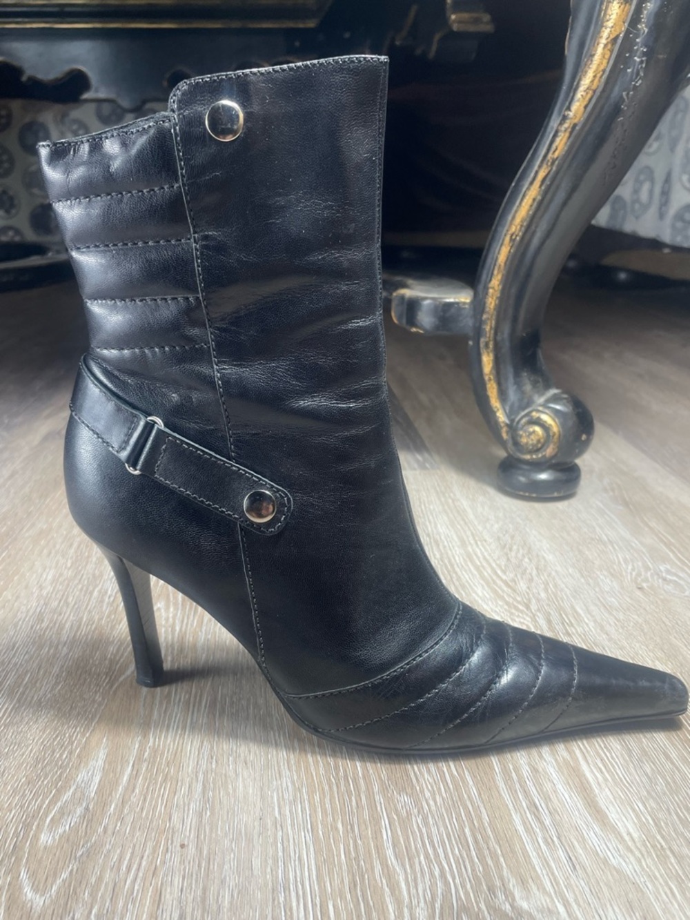 Carlos by Carlos Santana Black leather Stiletto Boots /made in Brazil/ size 8